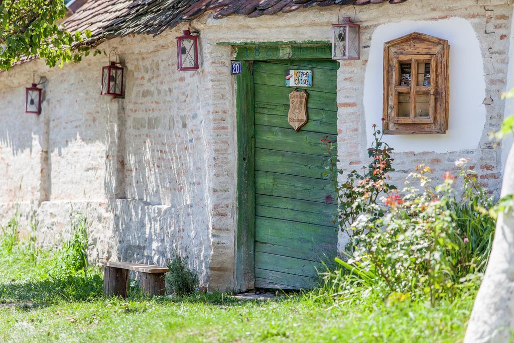 Гостевой дом Dominic Boutique - Casa Mare Cloasterf Экстерьер фото